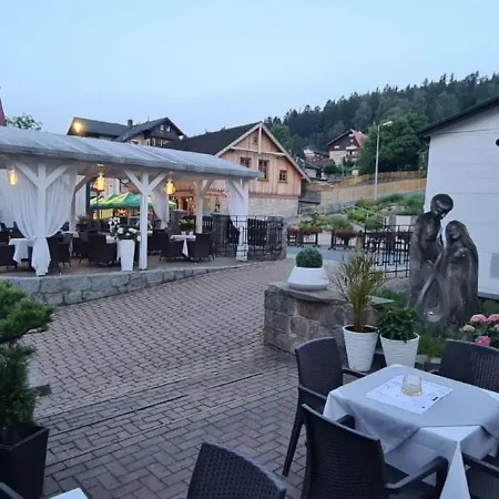 Kolorowa Hotel 2*