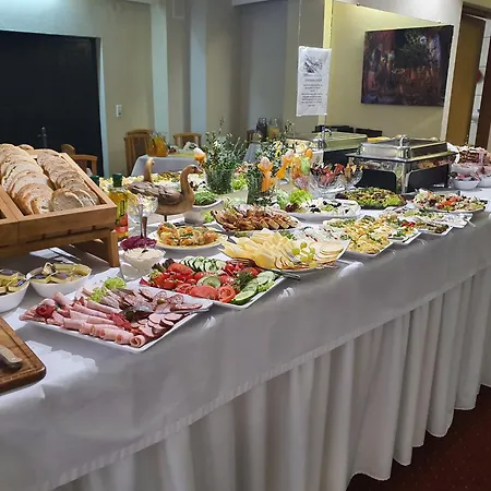 Kolorowa Hotel 2*