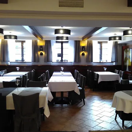 Kolorowa Hotel 2*