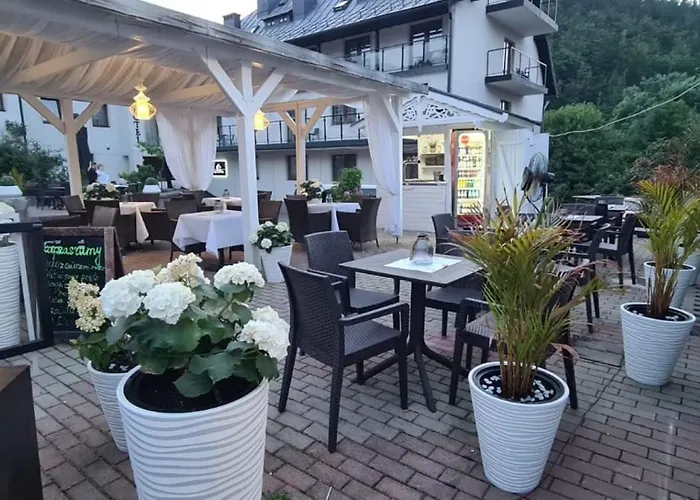 فندق Kolorowa كارباش